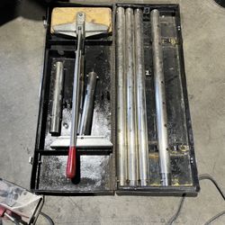 Robert’s Carpet Stretcher 