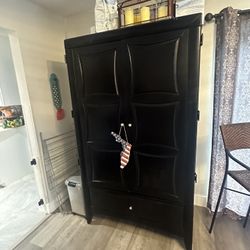 Armoire