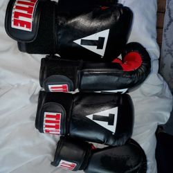 Boxing Gloves 