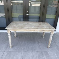 Nadeau Dinning Table 
