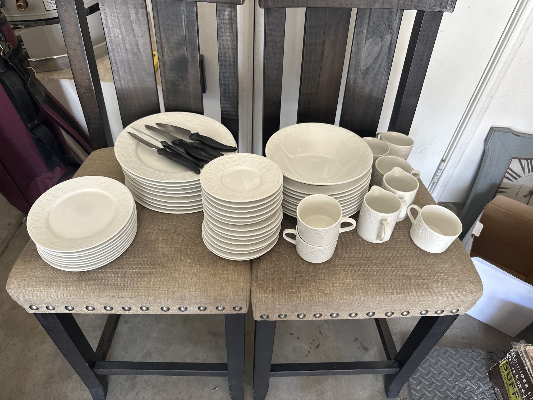 50-piece china Dish set