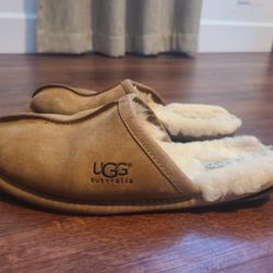 UGG Scuff Suede Slippers Chestnut Sheepskin Lined 5776 Mens 