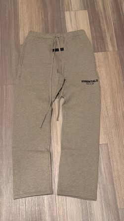 ESSENTIALS SWEATS