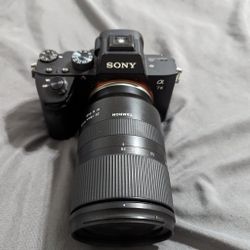 Sony a7iii with lens