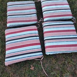 Set Of 4 Great Condition Patio Chair Cushions Cojines Para Su DE Patio 