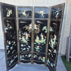 Four Panel Asian Room Divider Floor Screen With Mother Pearl,  Please See All The Pictures For Details 