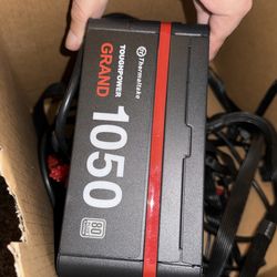 Thermaltake Toughpower Grand 1050 Watt Power supply PSU