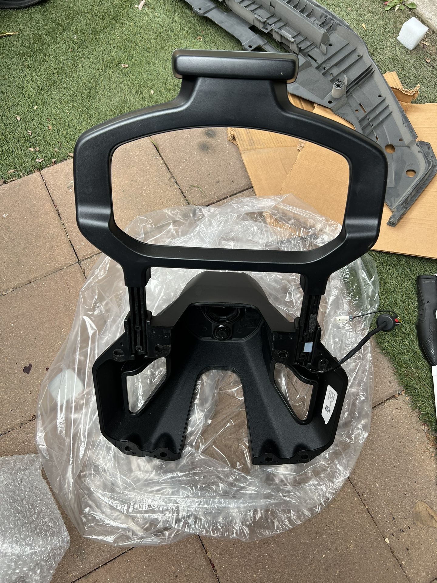 2018-2025 Jeep Wrangler Spare Tire Bracket Assembly (contact info removed)1AD