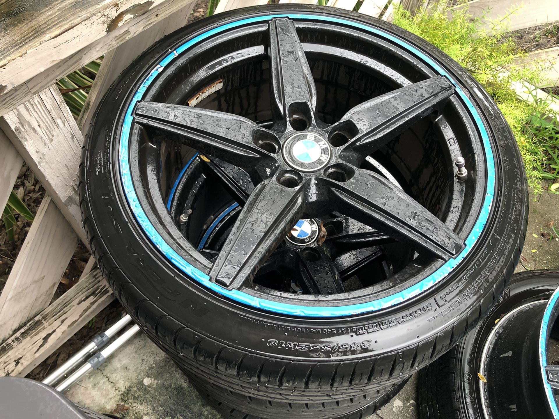 BMW rims with new tires have 2 set