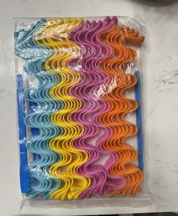 24 Pieces Heatless Hair Curlers 