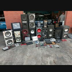 Amplifiers Speakers Boom Boxes Used Cheaper Than The Pawn Shops