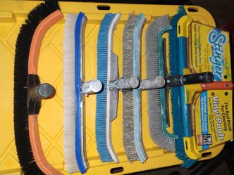 Pool Scrub Brushes