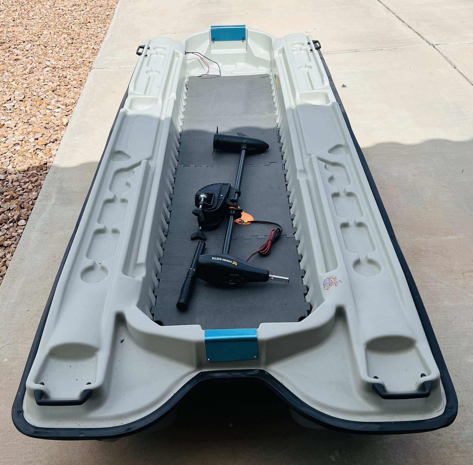 Pelican Bass Raider 10E NXT Fishing Boat for Sale in El Paso, TX OfferUp