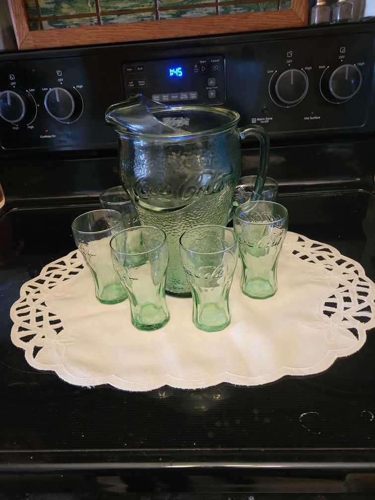 COCA COLA PITCHER WITH 6 MATCHING GLASSES
