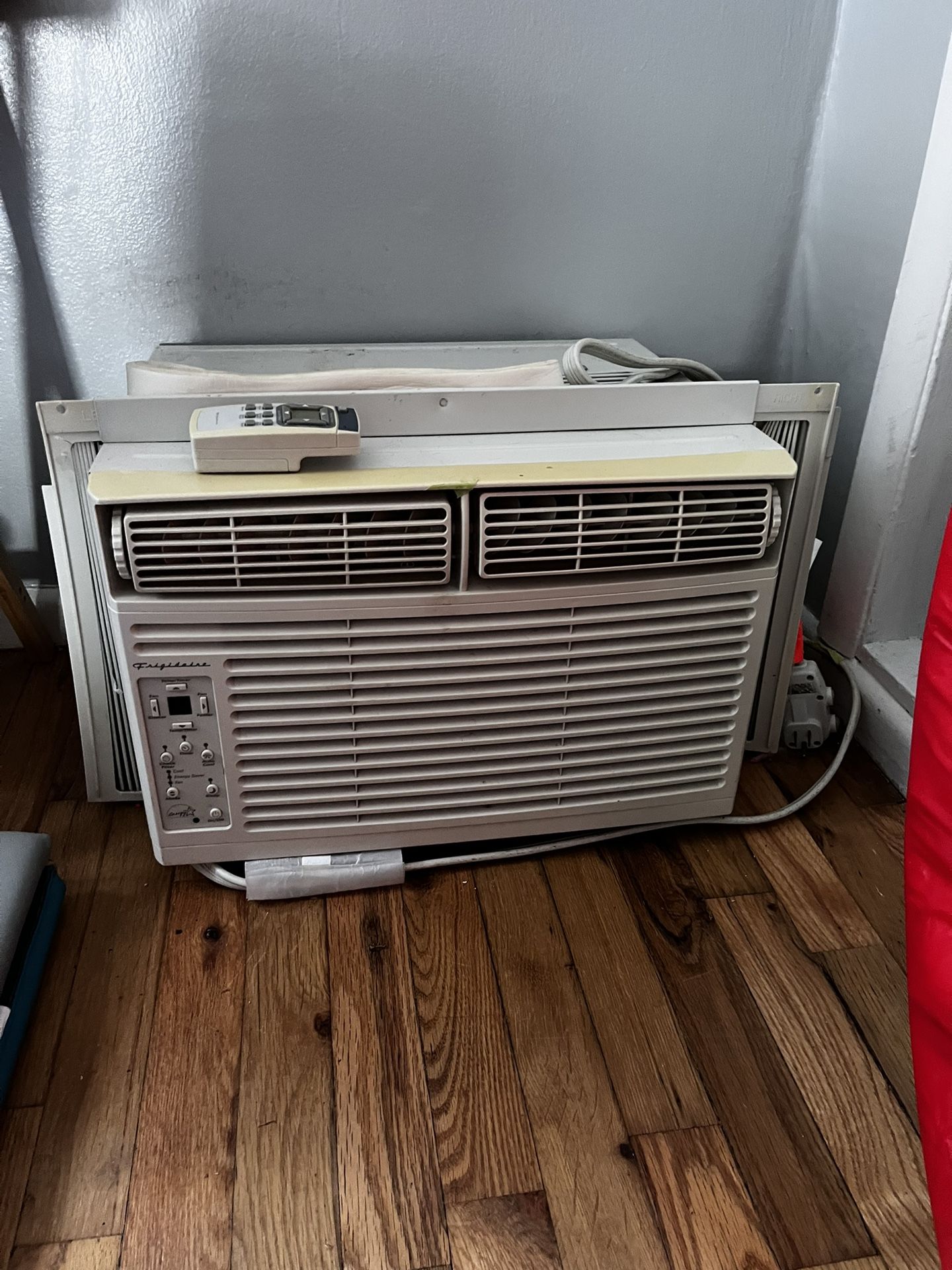 Home Window AC Unit