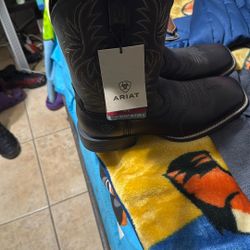 Ariat Black Boots Size 10 
