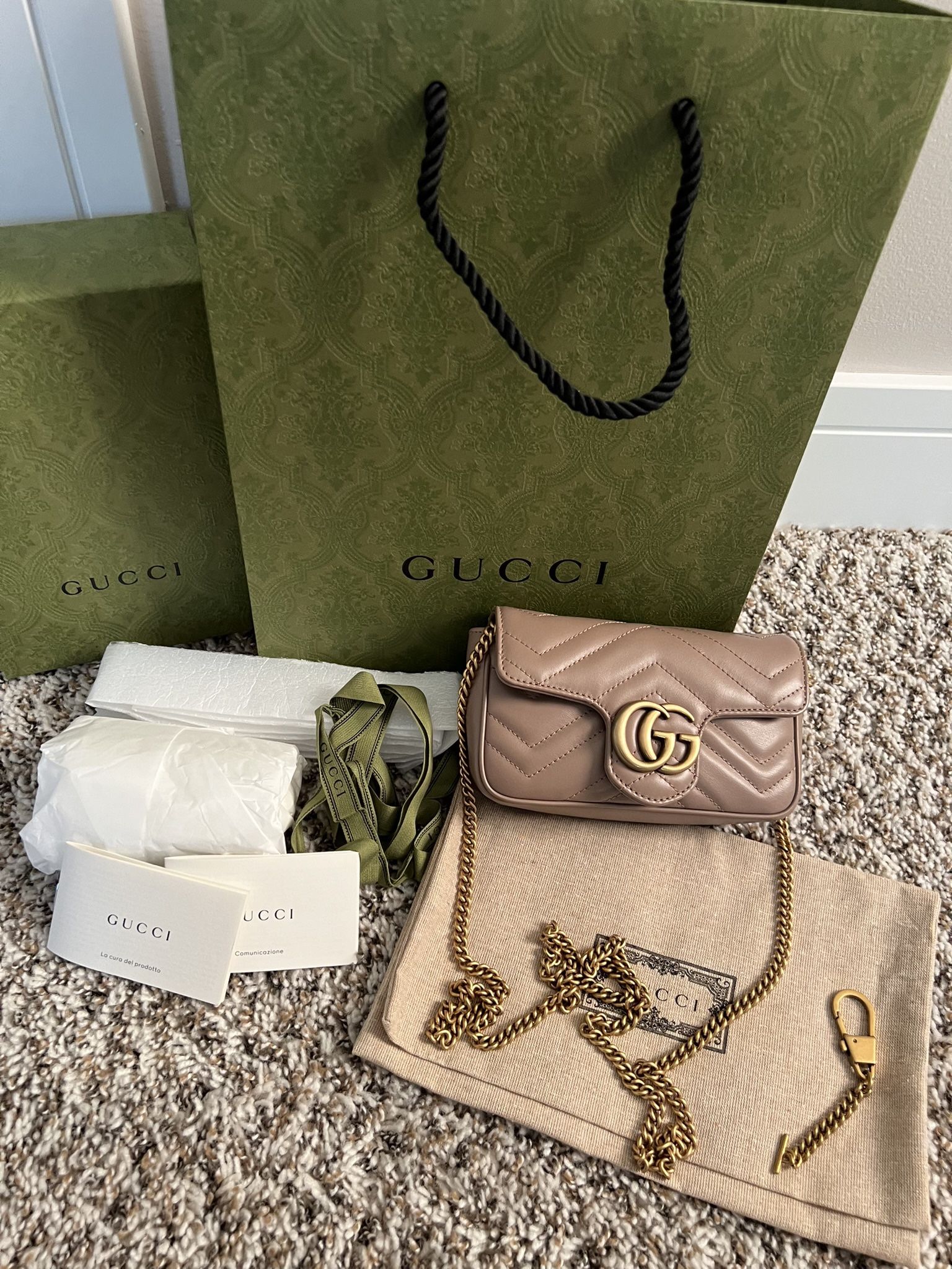 NEW AUTHENTIC GUCCI GG MARMONT MINI BAG