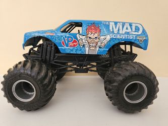 Monster Jam The Mad Scientist VP Racing 1:24 Scale
