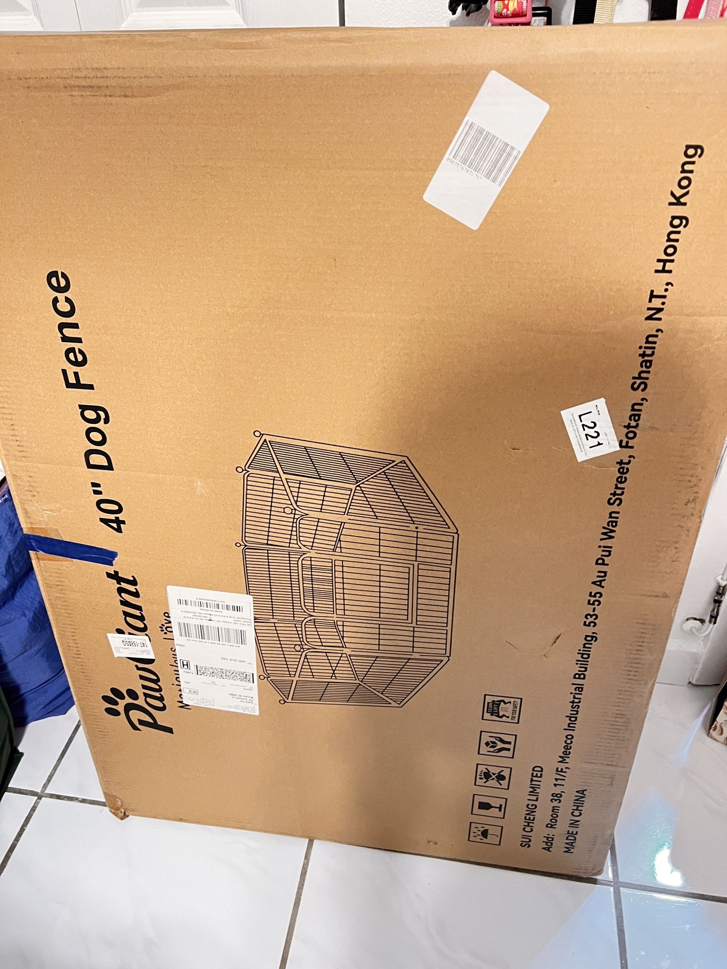 Dog Fence/Pin (PawGiant 40” Dog Fence)