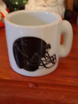 Mini tea cups falc I ns