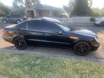 04 Mercedes Benz E320