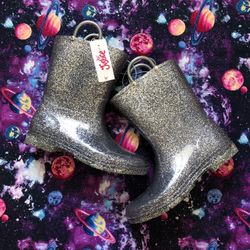 NWT Justice Rainboots Silver Sparkles - Size 6