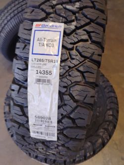 New set of tires BFG all terrain 265 75 16 lt