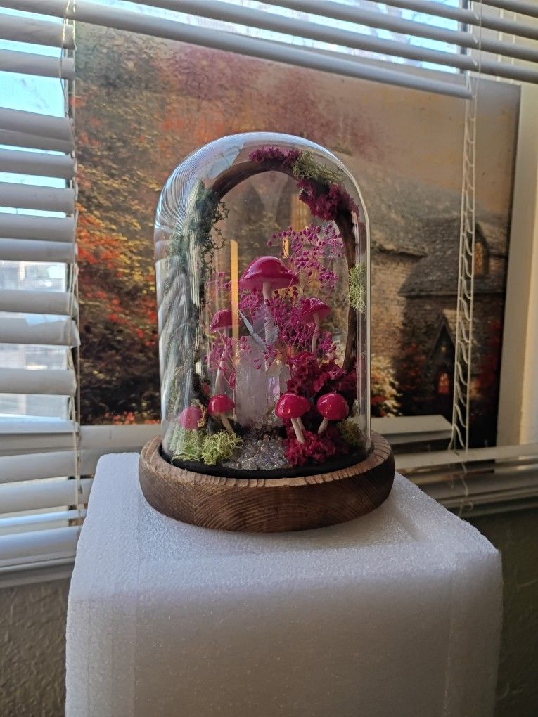 Enchanted Mushroom Lamp: Glowing Crystals Terrarium Night Light
