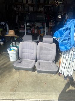Bucket seats