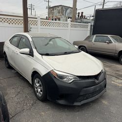2015 Toyota Corolla LE