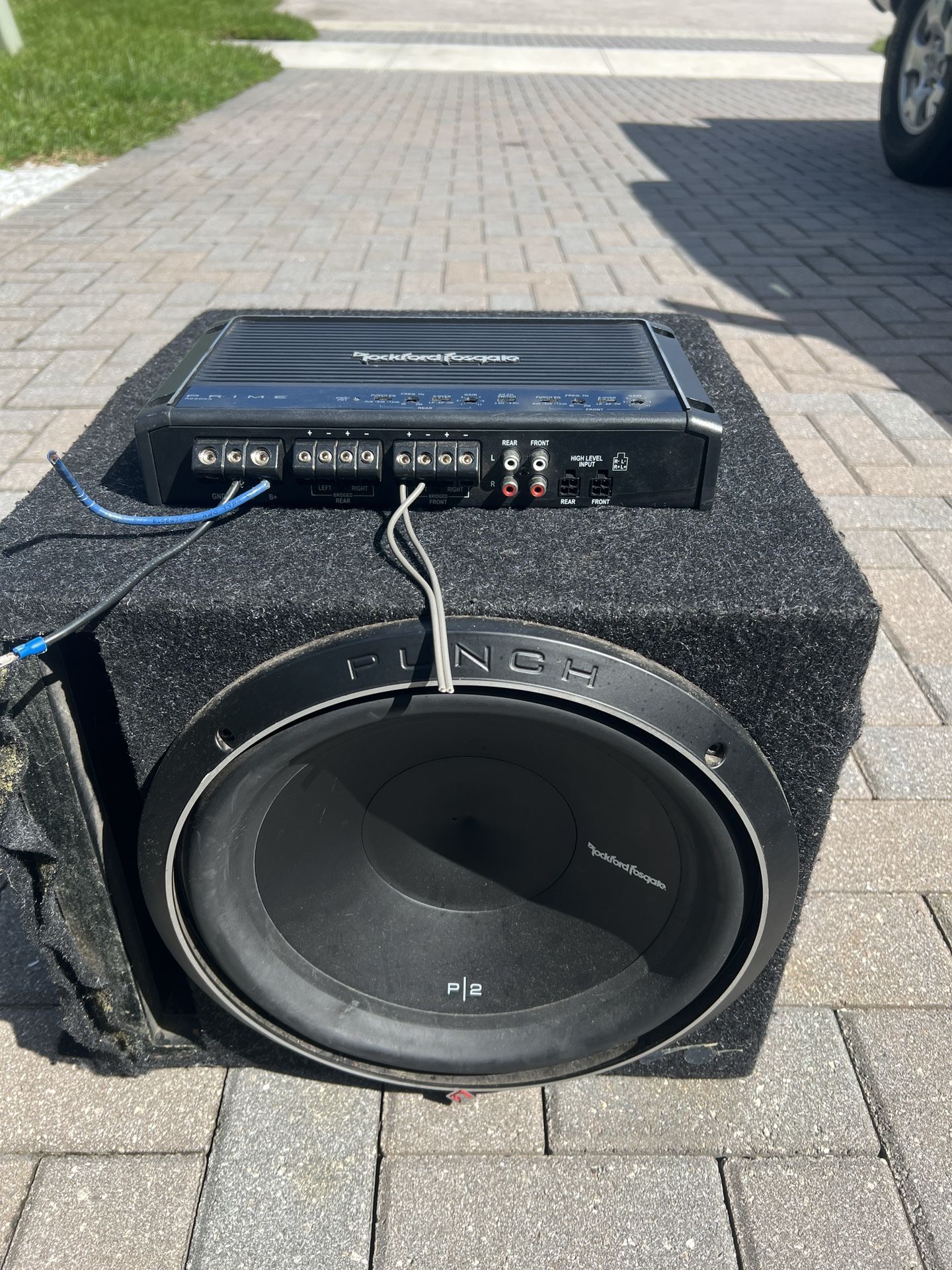 Rockford Fosgate Punch P2 12” Subwoofer + Prime R250X4 Amp – Complete Bass Setup