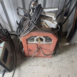Lincoln Arc Welder 225 Amp