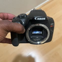 Canon EOS Rebel T6 DSLR