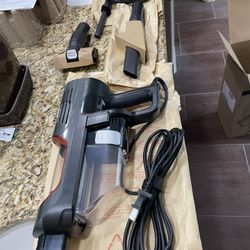Shark Ultralight Handheld Vacuum 