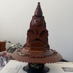 Harry Potter Talking Sorting Hat Lego Set