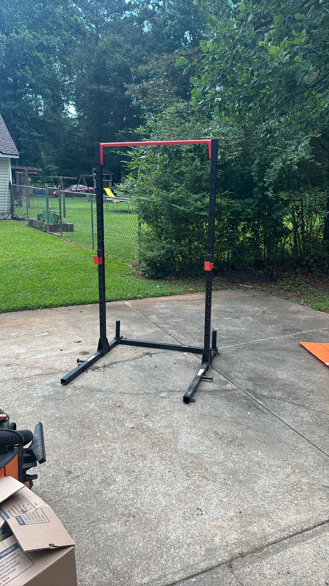 squat/bench rack