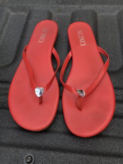 Xoxoxo Red Heart Jewel Flat Shoe Sandal, size 7 1/2