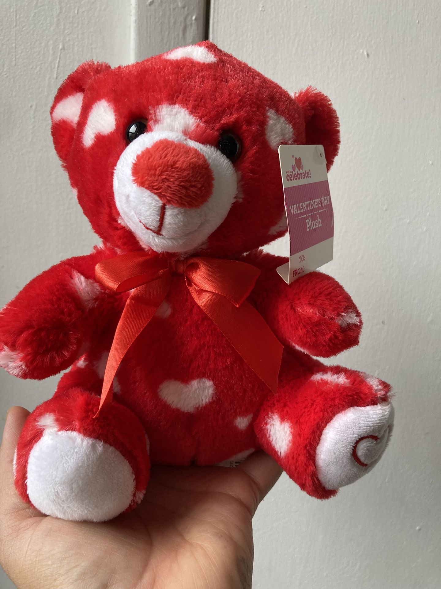 New Valentines Day Bear 🙄IF THE POST IS UP, IT’S AVAILABLE!! DON’T EVEN ASK! WILL NOT REPLY!!!