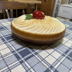 Vintage Apple Meringue Covered Pie Plate 