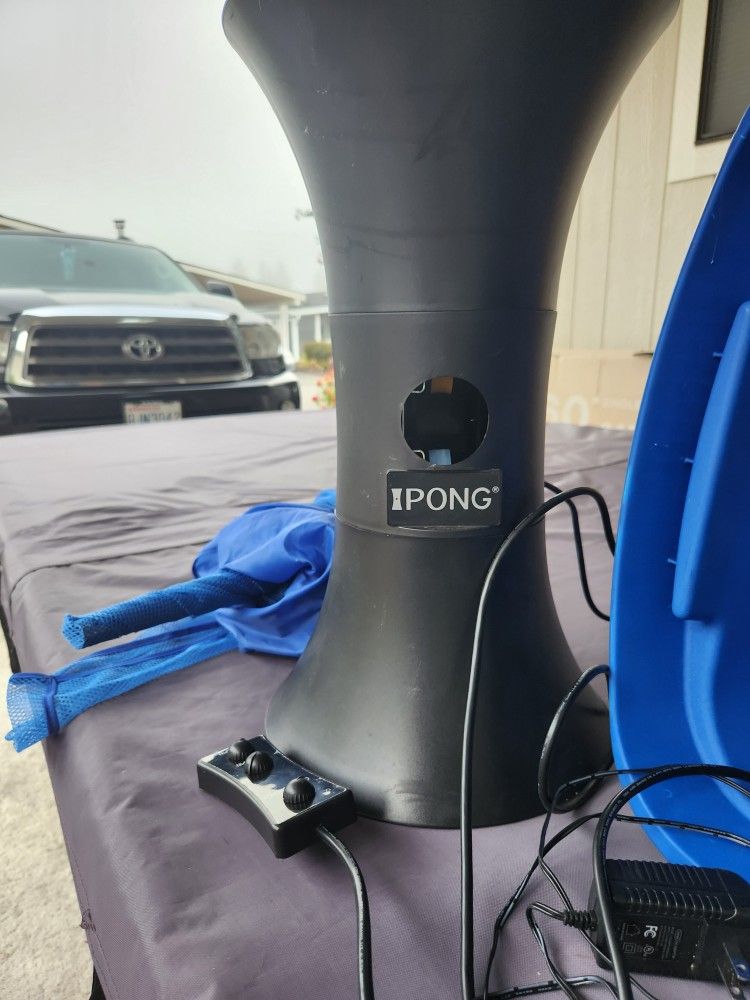 I Pong Automatic Table Tennis Trainer