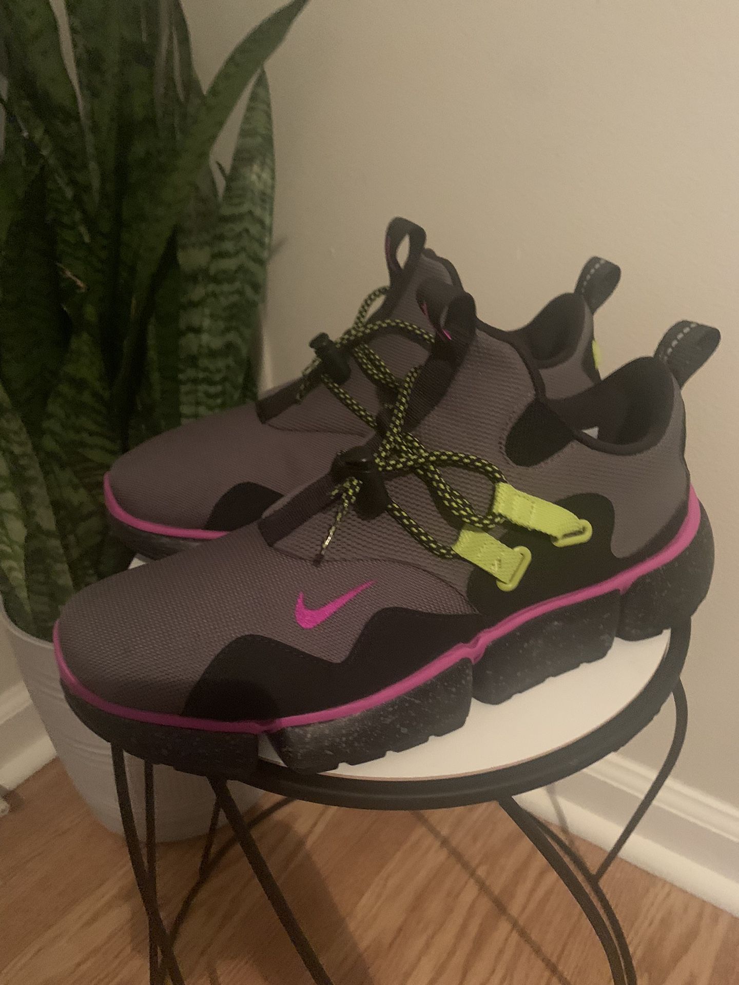 Nike
