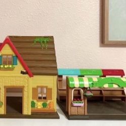 2 Doll Toy Houses 