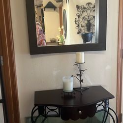 Nice entryway table and mirror