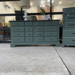 Stanley Green Dresser, Solid Wood
