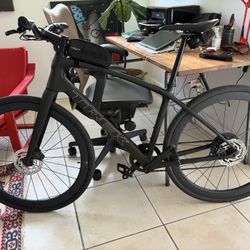 2025 Trek FX Sport SL 5 Full Carbon Bike (upgraded) Size Medium 