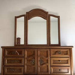 9 Drawer  Main Dresser Console