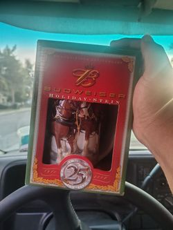 2004 Budweiser holiday Stein mug