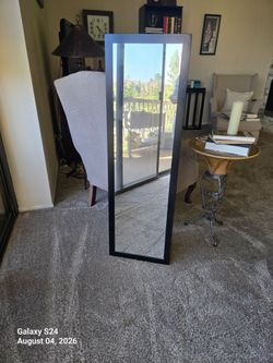 Mirror and jewelry armoire