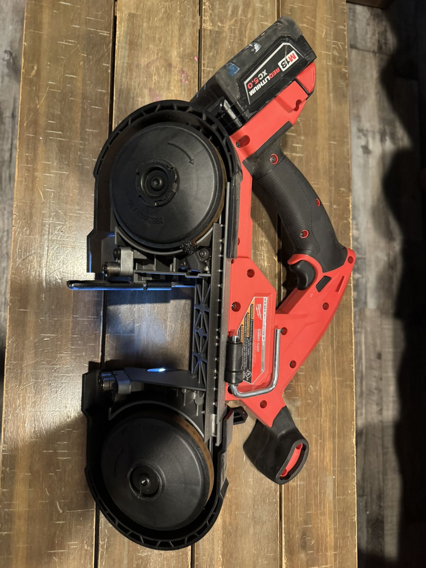 Milwaukee Medium Bandsaw