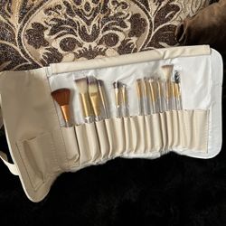new makeup brushes set 